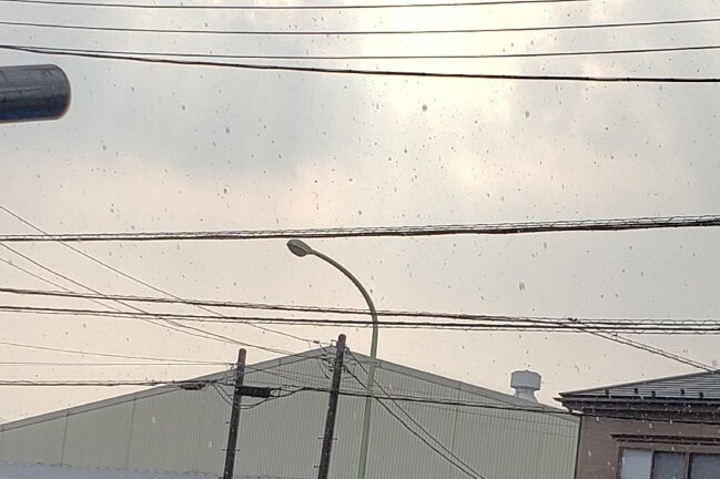 晴れているのにゲリラ豪雨
